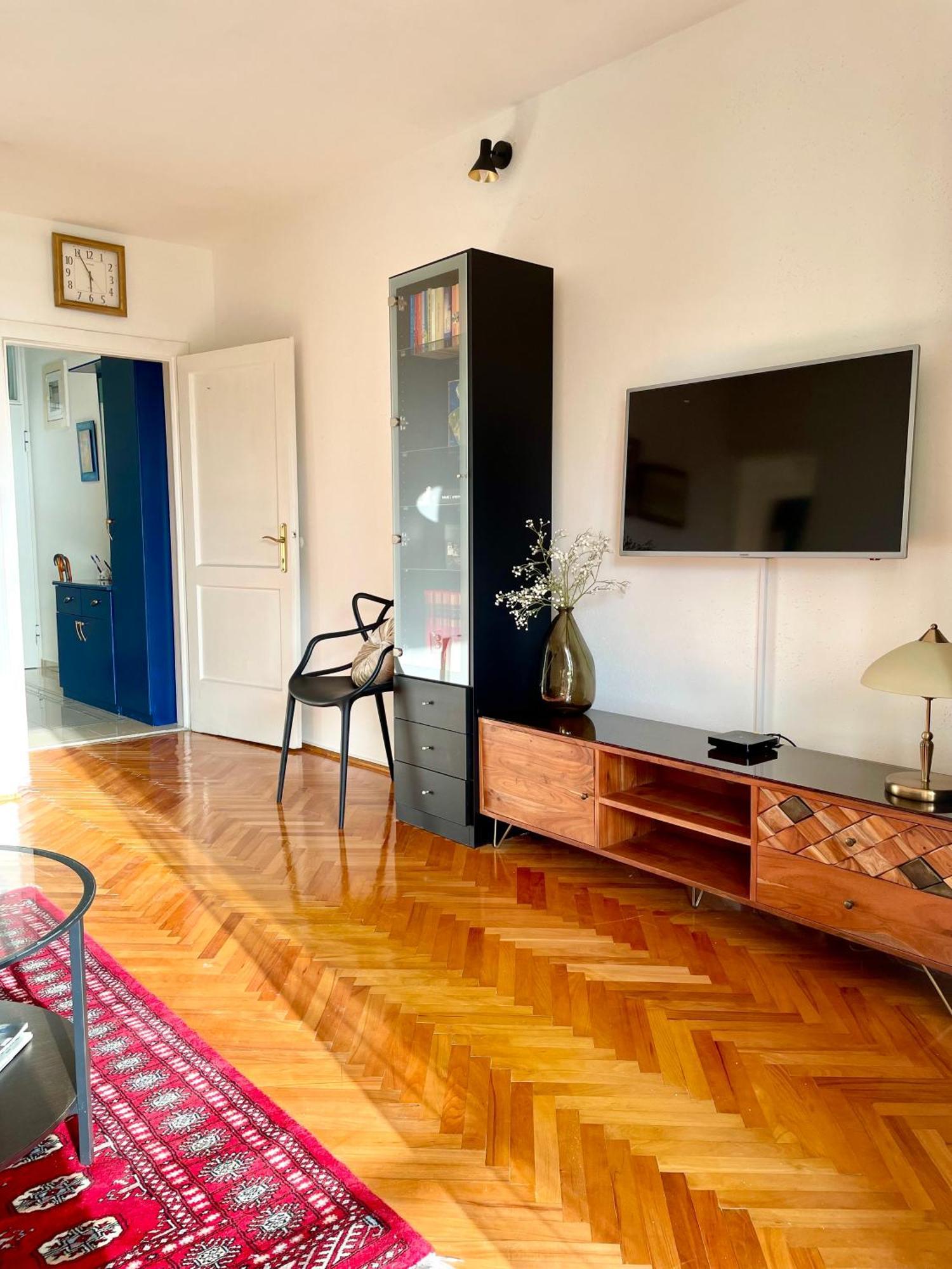 Dinka Old Town Apartment With Sea View 特罗吉尔 外观 照片